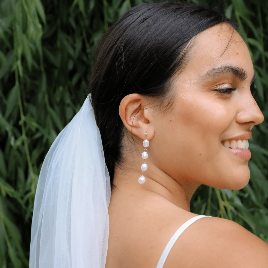 Sophisticate pearl dangle studs silver - Image 3