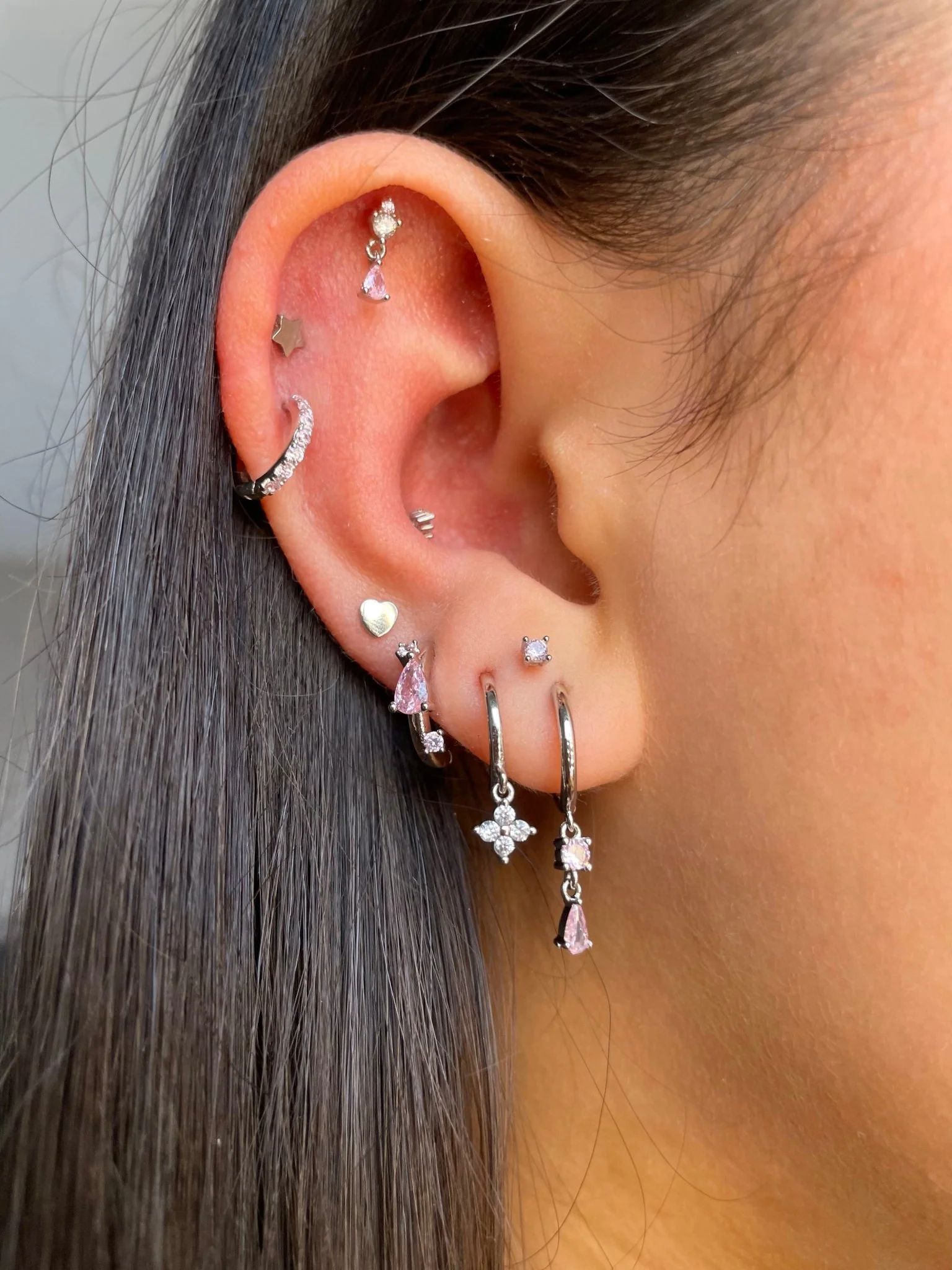 Lucky Charm White/Silver Pair - Image 3